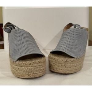 Marc Fisher Espadrilles Mandela Wedge Women’s 9.5 Ice Blue Leather Raffia Heel